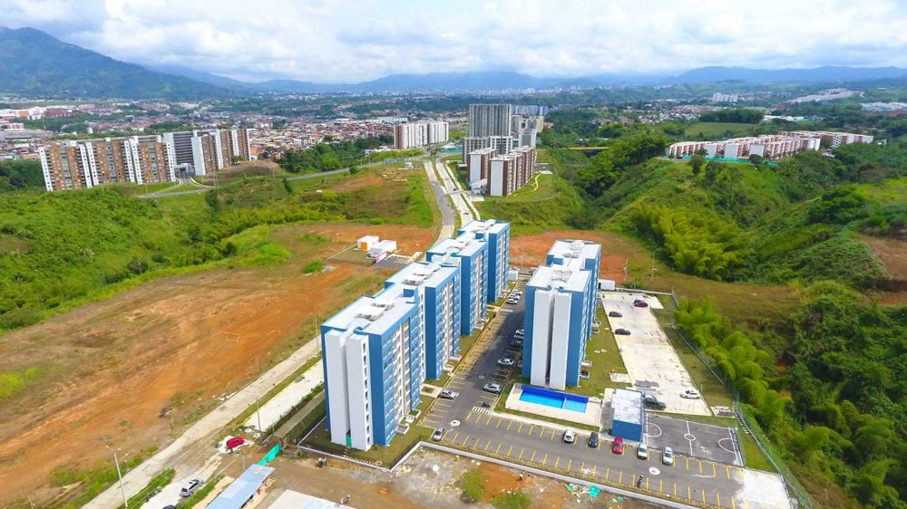 Torres de Alejandría Constructora Palo de Agua